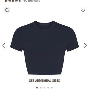 Skims- FITS EVERYBODY SUPER CROPPED T-SHIRT | NAVY - NAVY